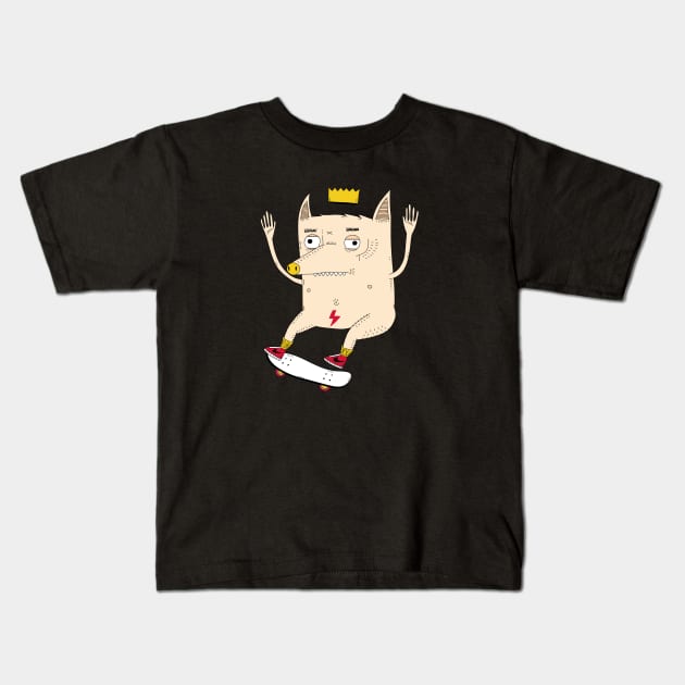 King pig #2 Kids T-Shirt by eclistrations